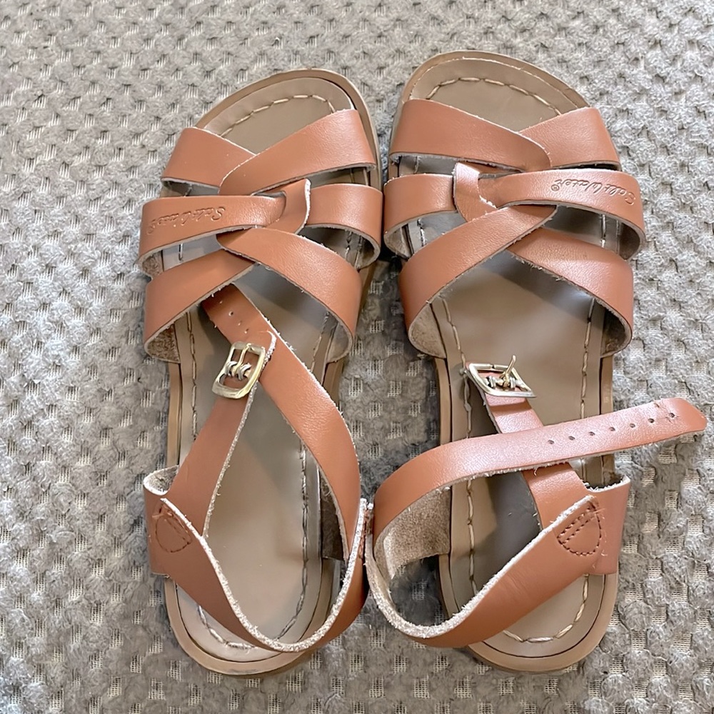 Big kids salt water sandals, size 3